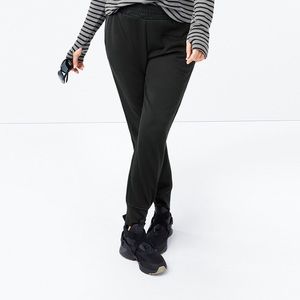 CAbi Fall 2019 Pivot Jogger -EUC